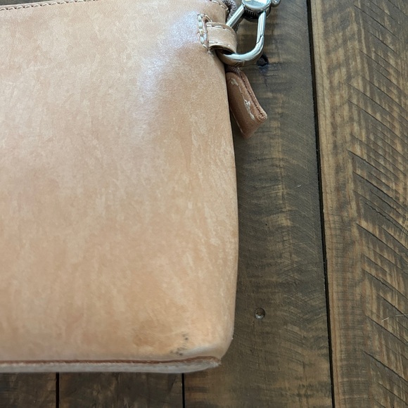 Consuela Diego Midtown Crossbody - Picture 6 of 13